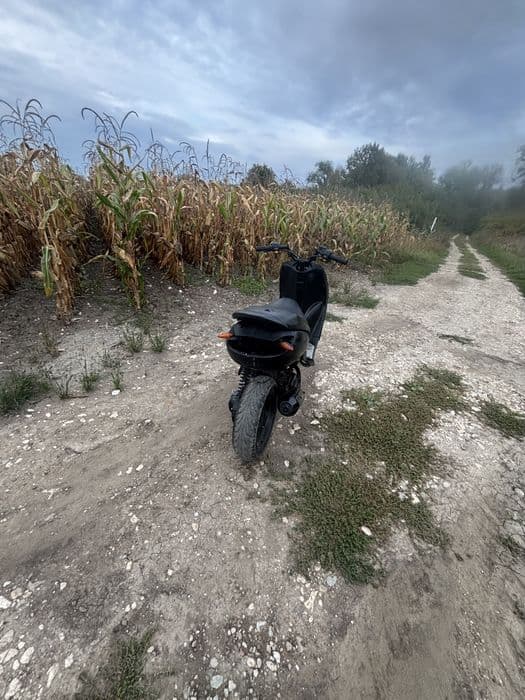 Vand peugeot vivacity xrace set nou !!