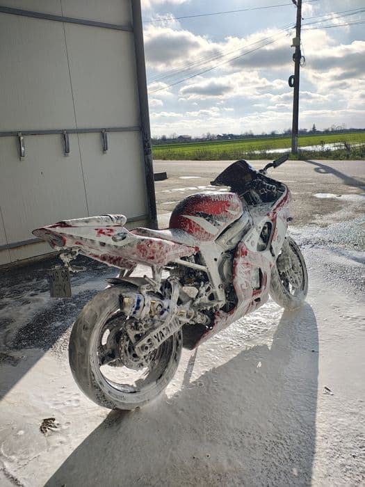 Vând Motocicleta Yamaha r6 600cc