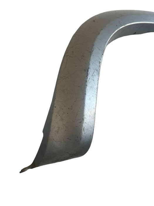 Ornament Aripa Stanga Spate Nissan Patrol Gr Y61 1997 -> 93827-Vb760