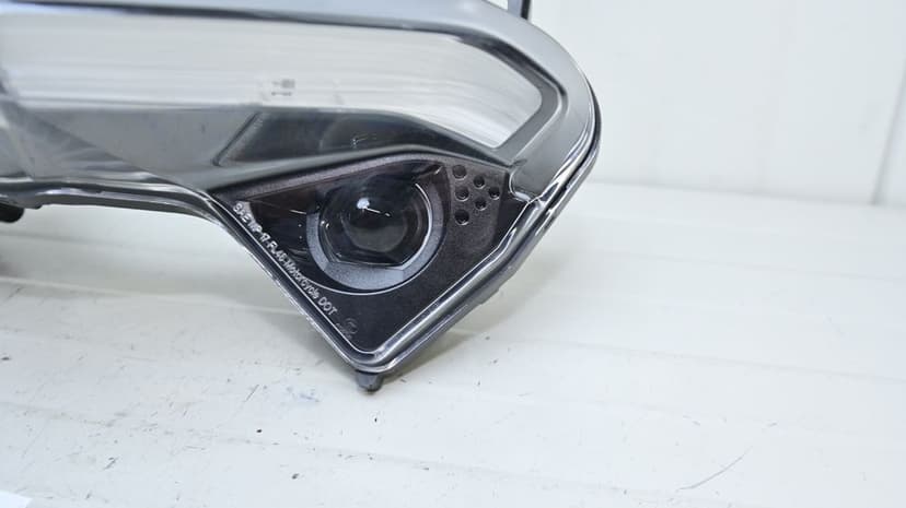 Ducati Panigale V4 2018 - 2024 Far Nu Functioneaza DRL