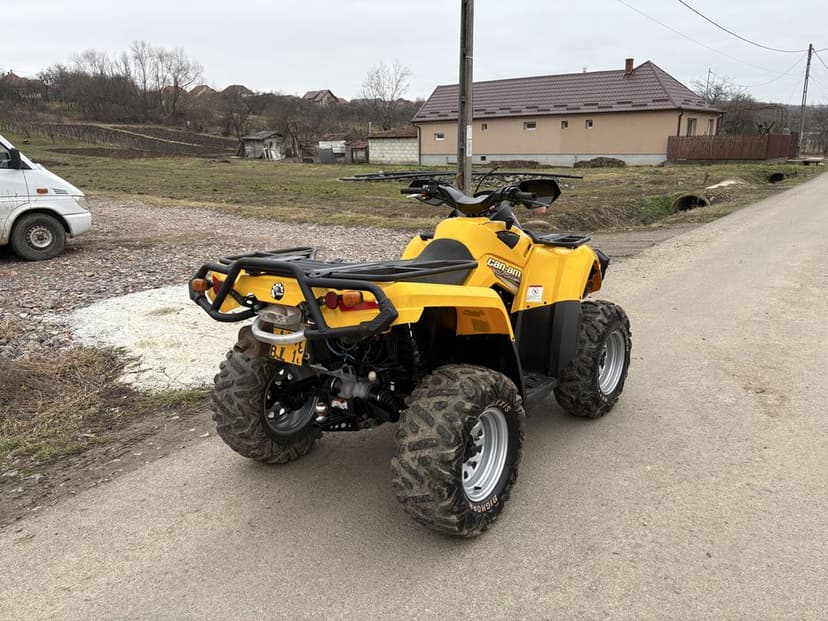 ATV Can am Outlander 650