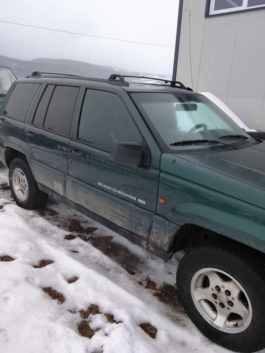 Autoutilitara Jeep Grand Cherokee