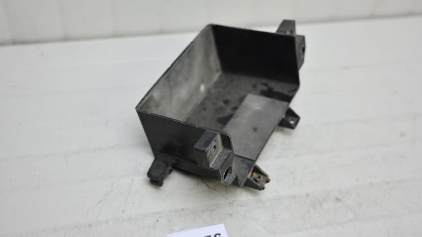 Plastic Suport Baterie Yamaha FZ6 2004 - 2009