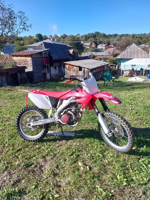 De vanzare cross honda crf 250R