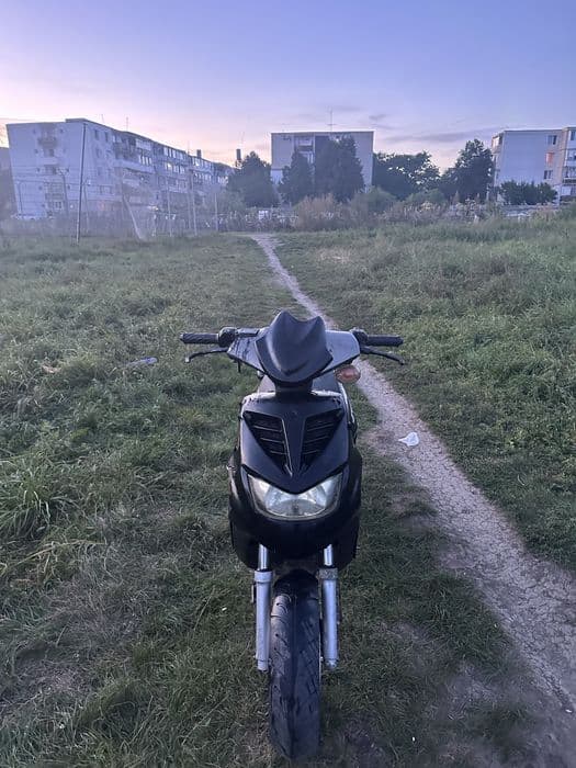 Vand scuter EXPLORER 50 cc cu acte