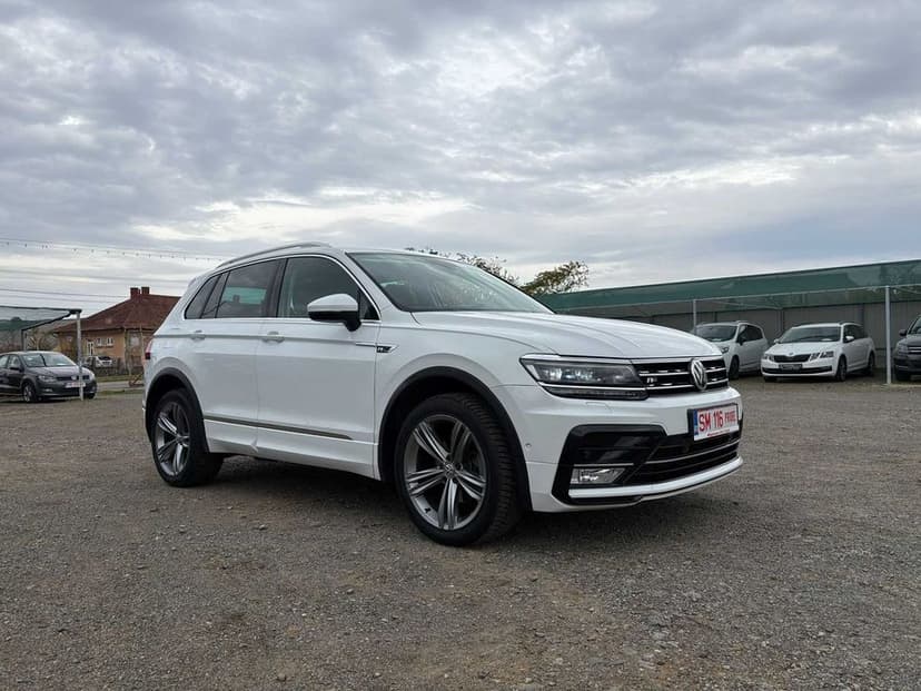 VW TIGUAN R-LINE / 2017 / 4X4 / DSG / 2.0 TDI 150 CP / E6 / 199.000 km