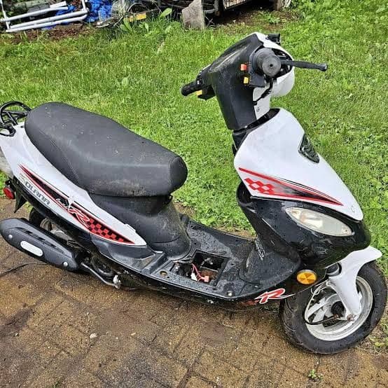 Schimb motoscuter Profesional