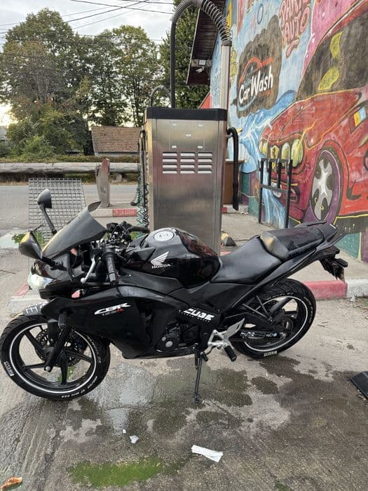 Vand Honda CBR 125R