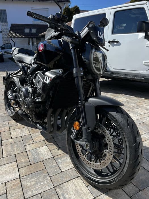 Honda CB 1000 r  black edițion