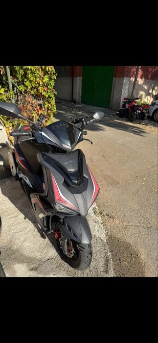 Scutere fara permis la ramanere 350/saptamana