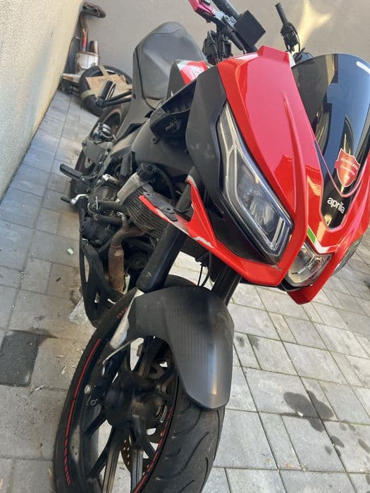 Aprilia tuono 125 rs4 125