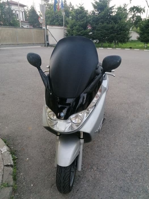 Piaggio x8 125cm (categoria B+curs)