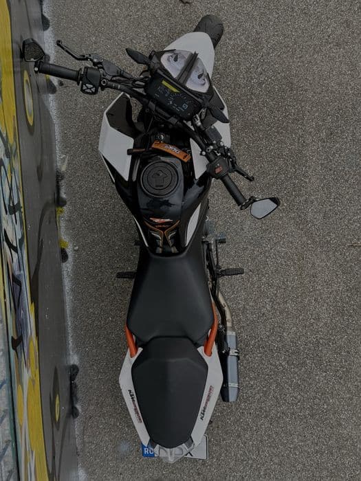 Ktm Duke 125 a1