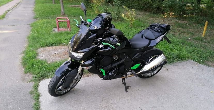 Kawasaki z1000 an 2008