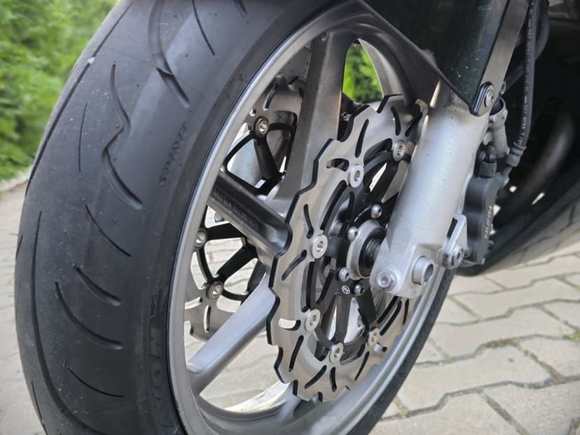 Motocicleta Honda VFR800 V-Tec 2008