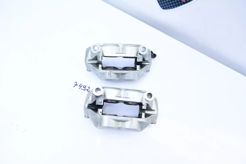 Ducati Monster 796 696 Hypermotard radial Brembo etriere stânga