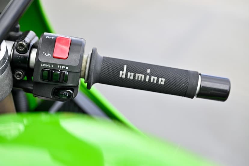 Se vinde Kawasaki ZXR750 L3