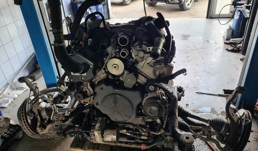 Reparatie motor Jeep Grand Cherokee WK2 2013-2020 3.0 CRD