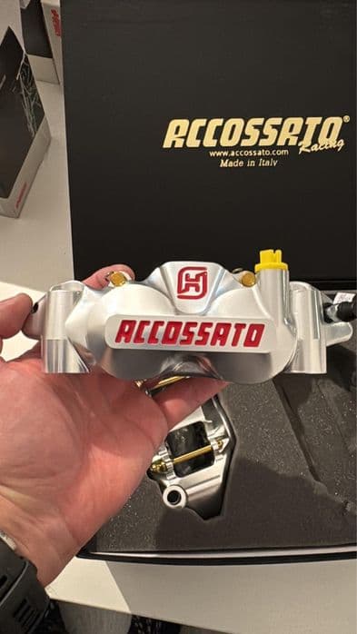 Etriere de frana Yamaha MT-09 Model 2022