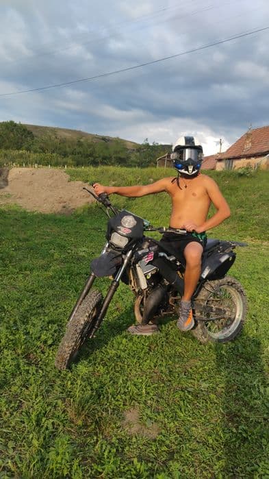 Vand cross Aprilia 80cc 2t defect