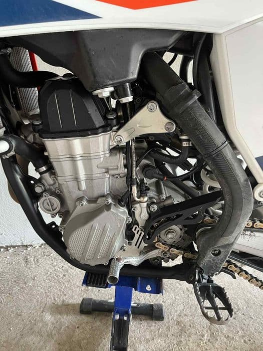 KTM 450 4 timpi, 79 ore