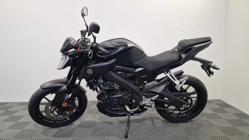 Yamaha MT-125 2017 ABS 19.800 km Revizie mare făcută, Anvelope noi