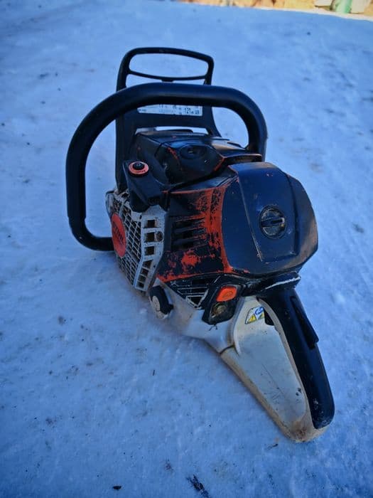 Vând drujbe Sthil 500i și Husqvarna 572