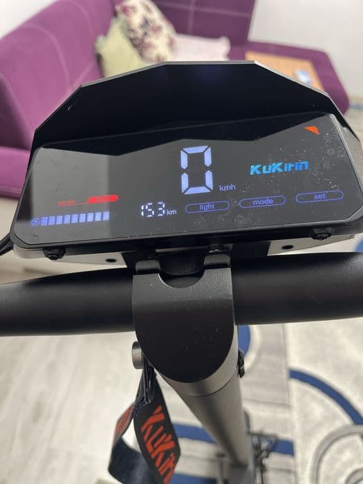 Trotineta electrica Kugoo KuKirin G2