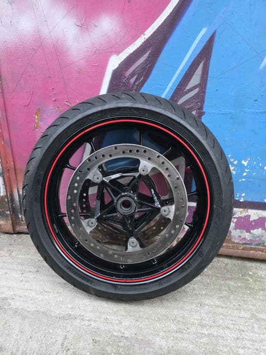 Set roti BMW S1000RR