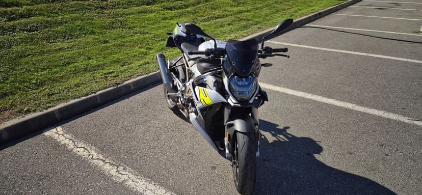 Moto NAKED BMW S1000R 2022