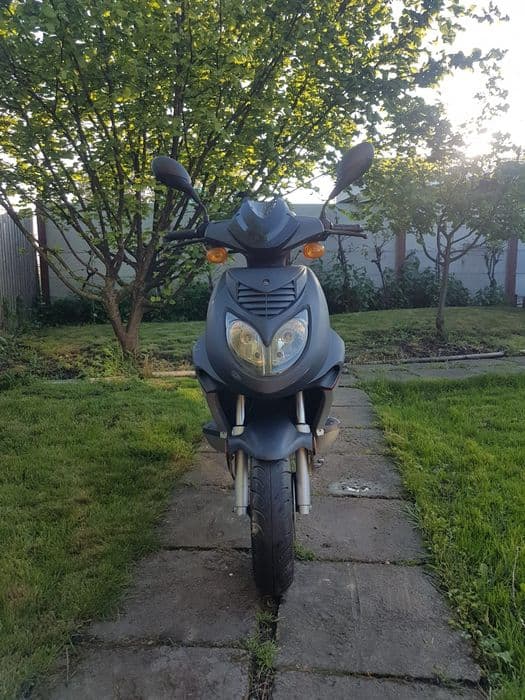 Scuter china nou răcire aer 4t timpi ( yamaha piaggio aprilia rex l