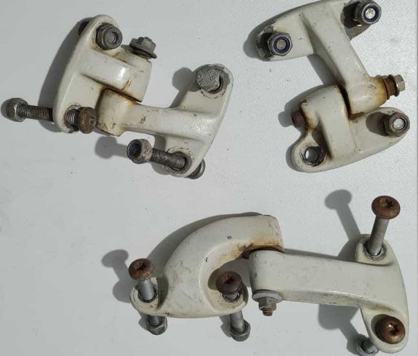 Piese noi-sigilate si vechi Land Rover Defender 90, TD5, 2002