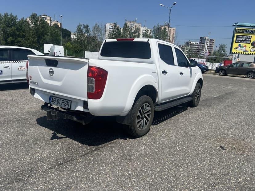 Nissan navara 2021
