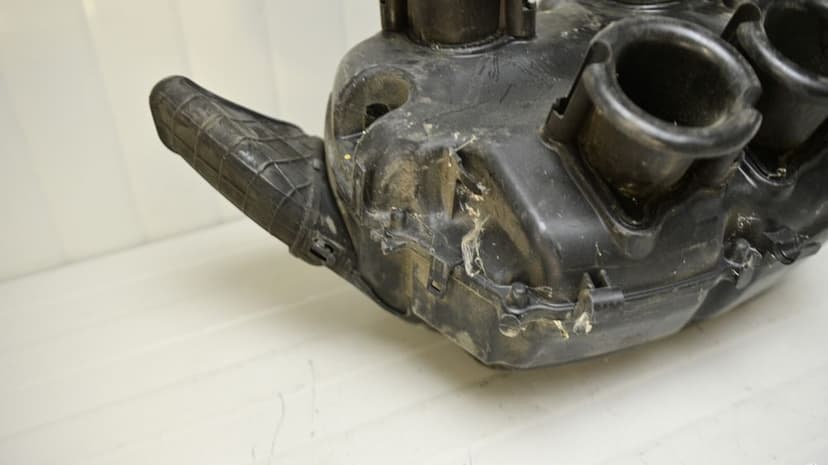 Honda VFR1200F 2010 Carcasa Filtru de aer Airbox