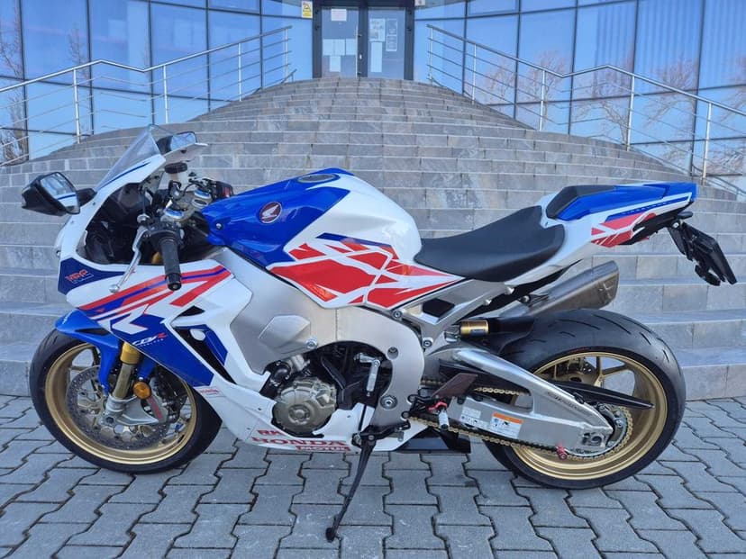 Honda CBR 1000RR SP ABS ~ Garantie 12 luni ~ Rate ~
