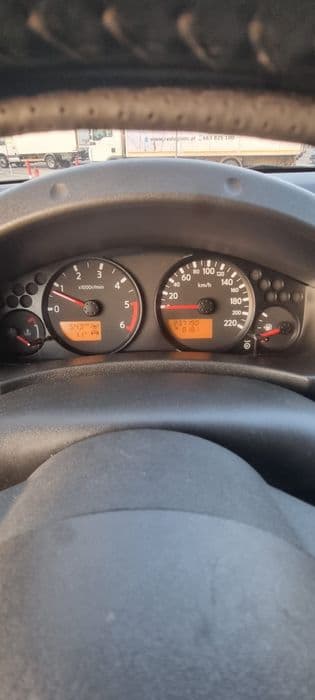 Vand Nissan Navara  D40