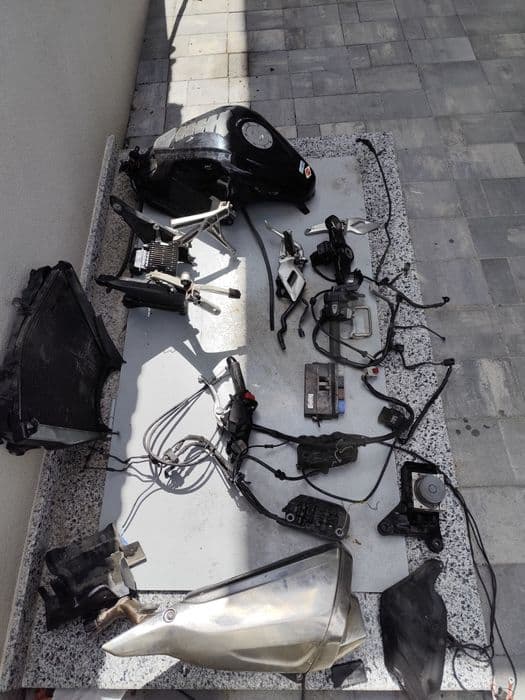 Honda vfr 1200 piese