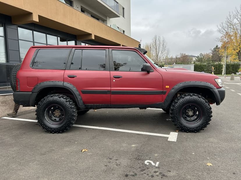 NISSAN Patrol m57//Piele//Silverstone//Troliu