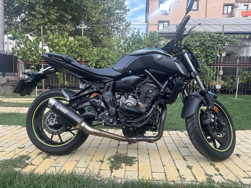 Yamaha MT-07 2020 • 16.500 km • Evac MIVV GP PRO • accesorii originale