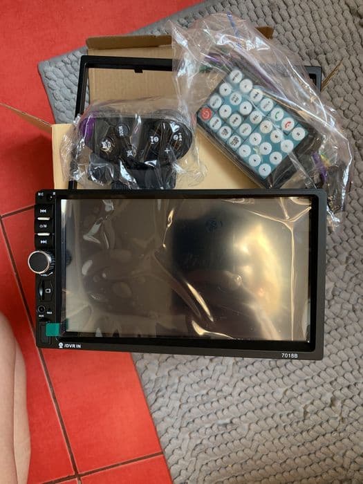 Dvd auto 2din player Mp5-telecomanda /camera optional/