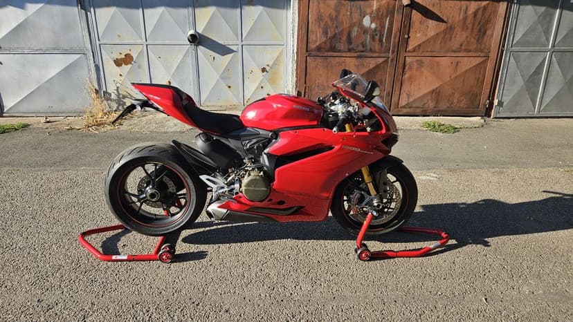 Ducati Superbike Panigale 1299 S - 205 CP Racing Evo Software
