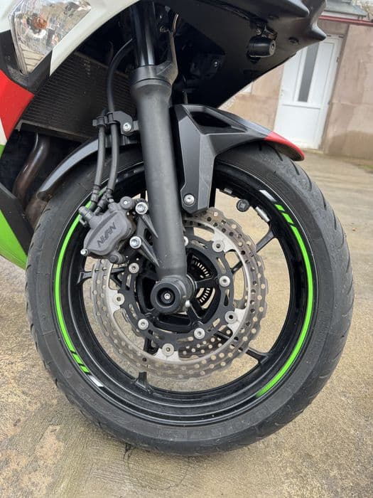 Kawasaki Ninja 650 2019 A2