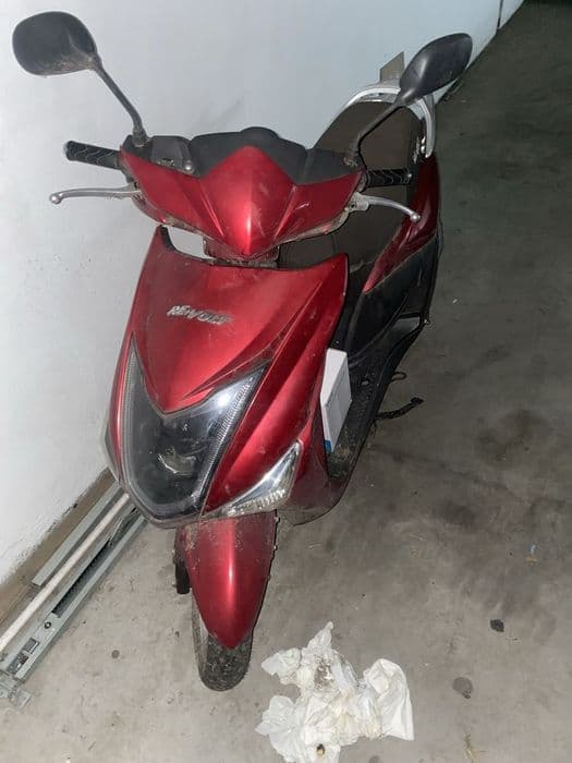 Scuter ReVolt Rs5 - 49 cc (fabricat 2022)