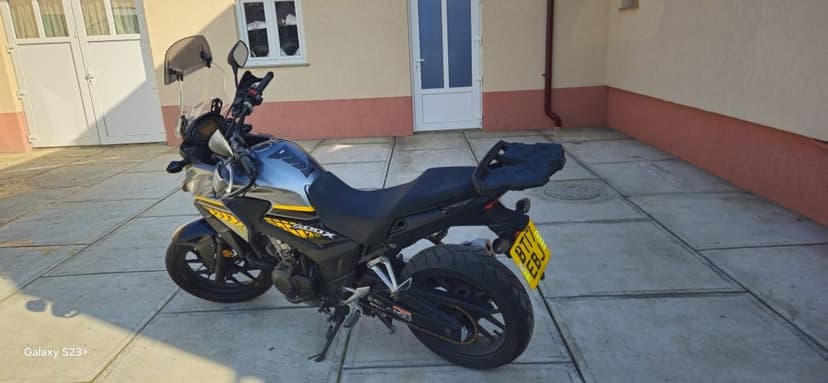 Honda cb500X.   2017