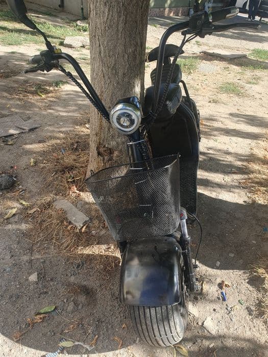 Scuter electric în stare bună