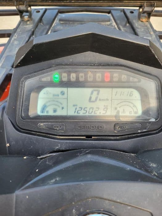 Vând atv cfmoto 820le