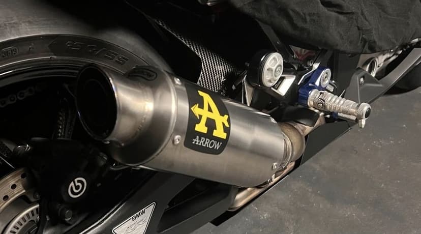 Toba moto Bmw S1000rr omologata caNoua 2019-2025. Arrow Gp2 titan pur