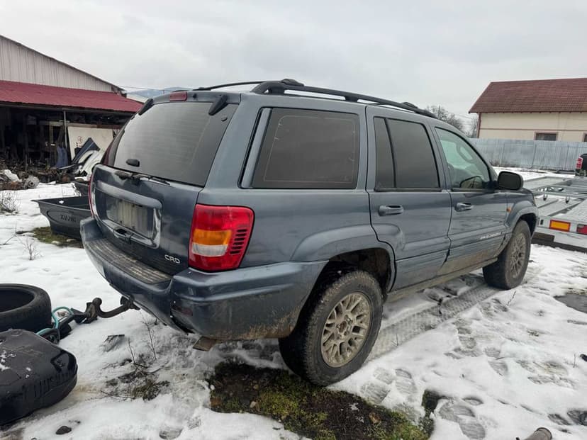 Dezmembrari Dezmembrez Piese piesa Dez Jeep Grand Cherokee 2,7 diesel