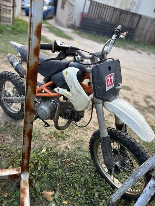 Vând Cross Stomp 140