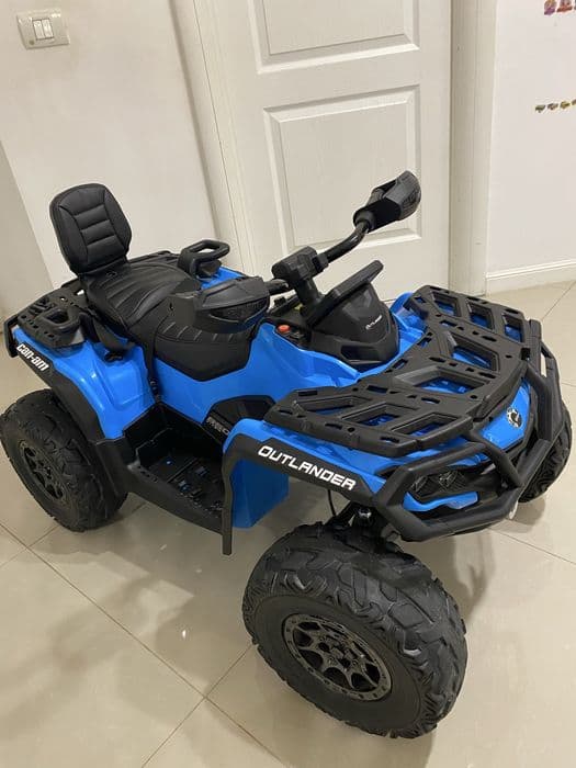 Vând ATV 4x4  CAN AM
